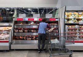 25 Makanan Costco yang Harus Anda Coba (Setidaknya) Sekali Seumur Hidup